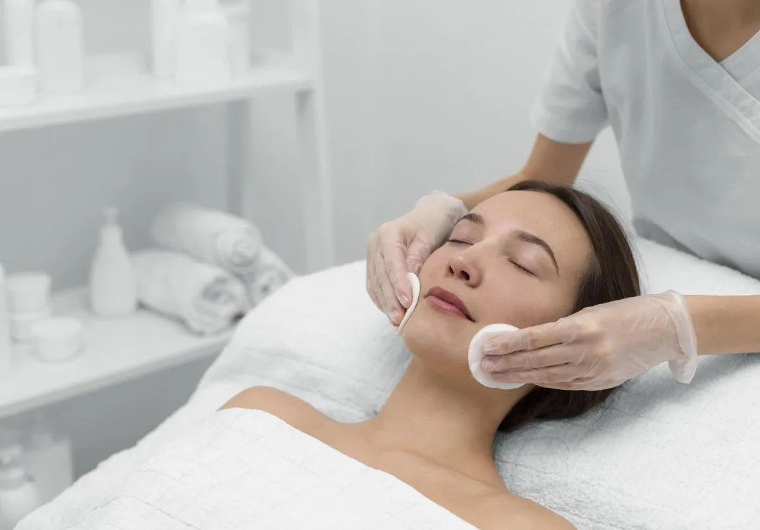 facial treatment adalah