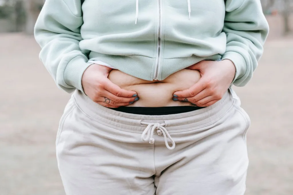 Mengapa Perut Buncit Wanita Sulit Diatasi? Ini Solusinya